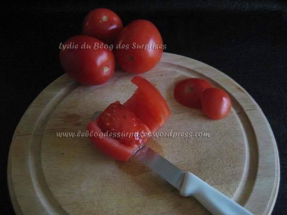 7-Coeurs de tomates  en salade - FILIGRANE